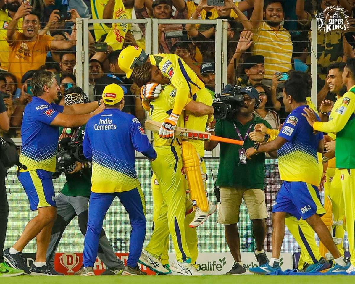 MS Dhoni CSK Celebration